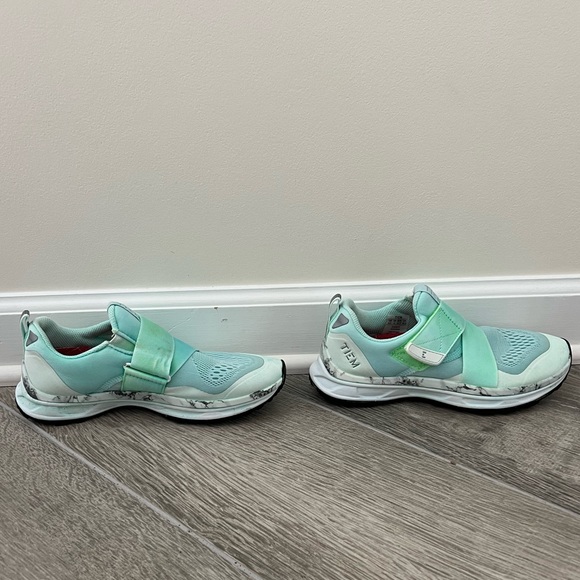 Dyed Tiem Slipstreams - Picture 4 of 10